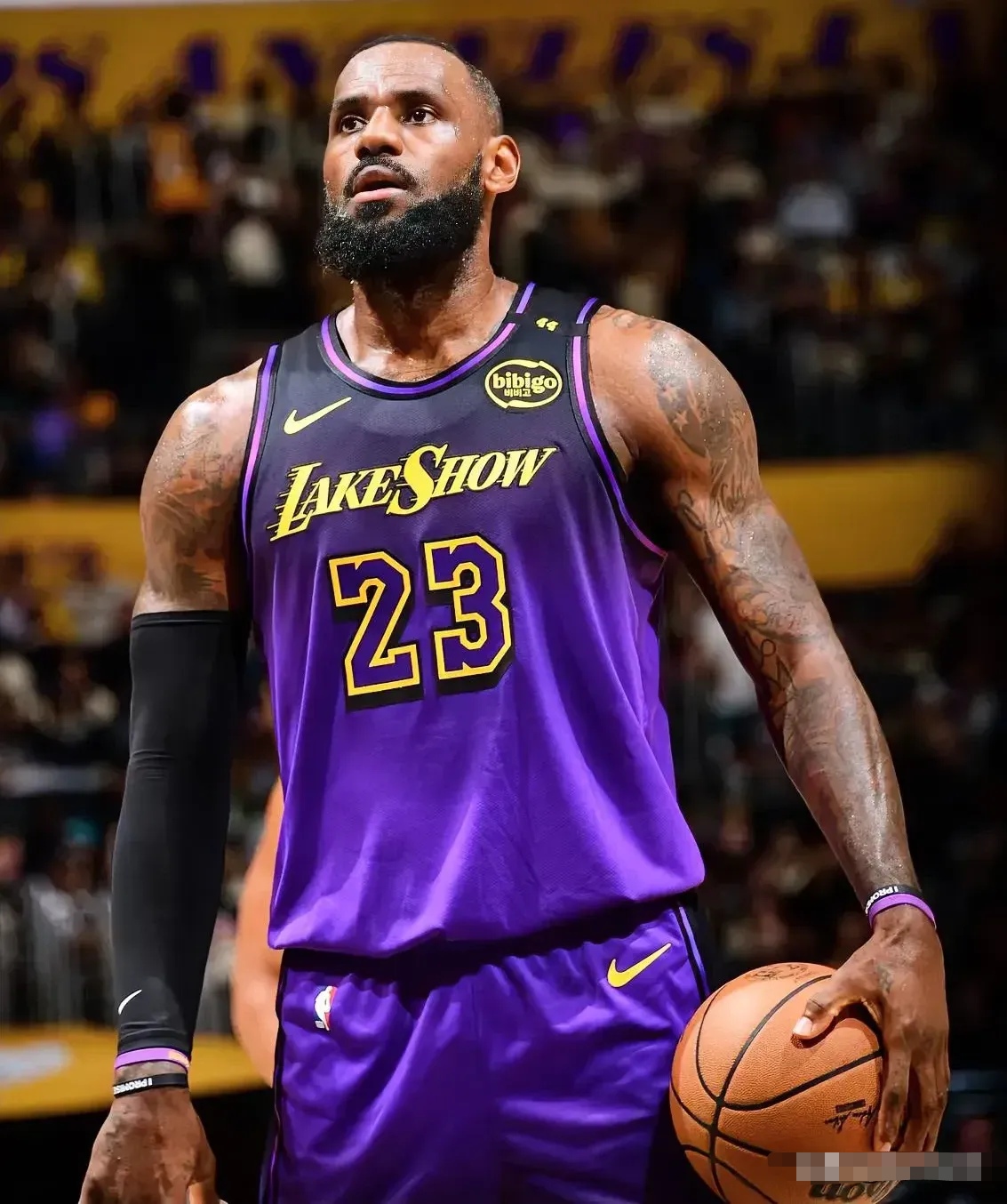 TK直播-Uzi在掘金比赛中关键助攻，关键助攻引发热议！的简单介绍