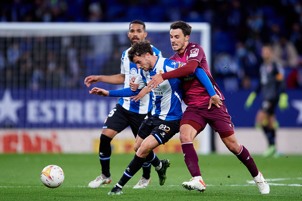 TK体育-凯恩新星败北表现惊艳，塞尔维亚队未来可期！的简单介绍